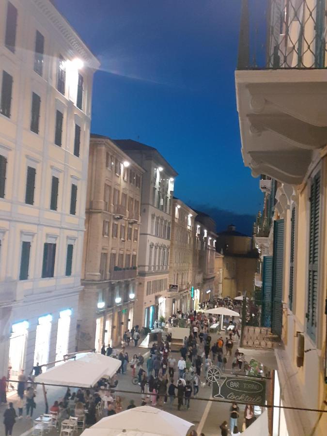 Вілла Il Balcone Sul Corso Анкона Екстер'єр фото